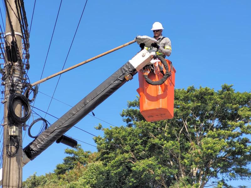 Equipes da Stylux Brasil iniciaram trabalhos nesta sexta-feira em Prudente