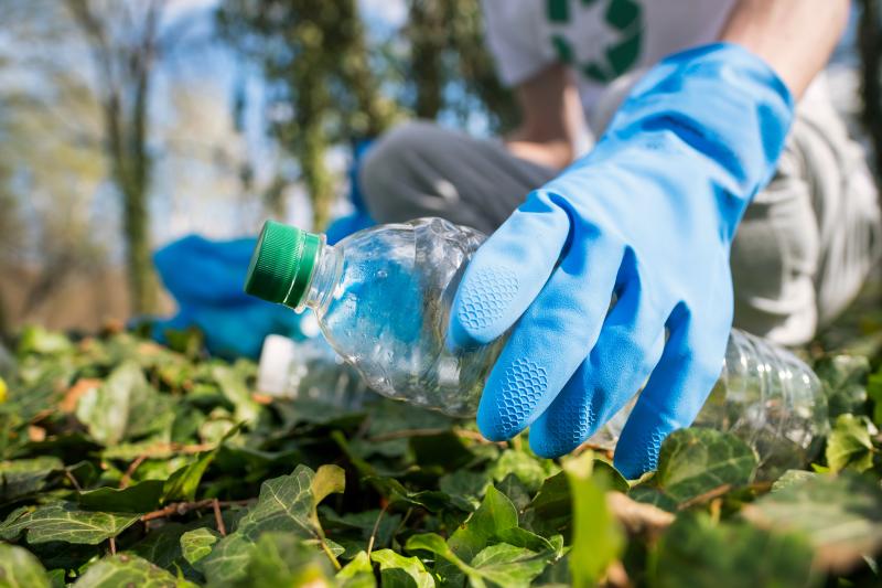 Pequenas ações, como redução na produção de lixo e estímulo à reciclagem, podem fazer grandes diferenças