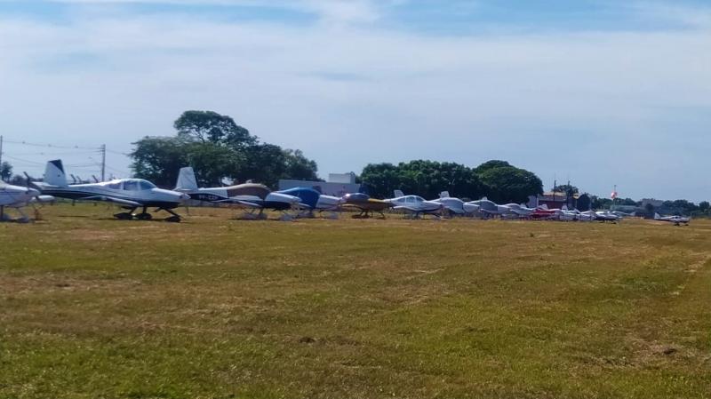 Aviões começaram a pousar no aeroporto de Epitácio na manhã de hoje, tendo partido de diversos Estados