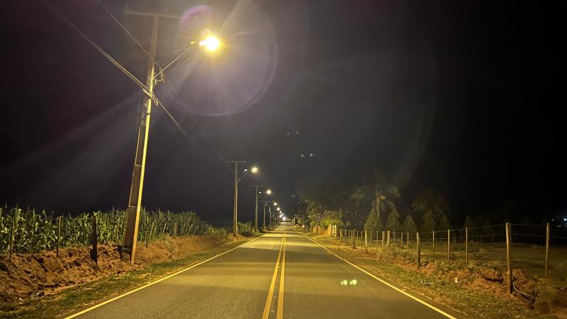 Prolongamento do trecho urbano da vicinal Rubens Ramos, em Iepê, ganha reforço na iluminação