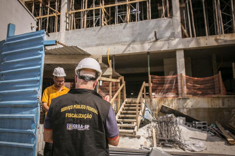 Equipes fiscalizarão empresas que não possuem registro no Crea ou sem profissionais responsáveis