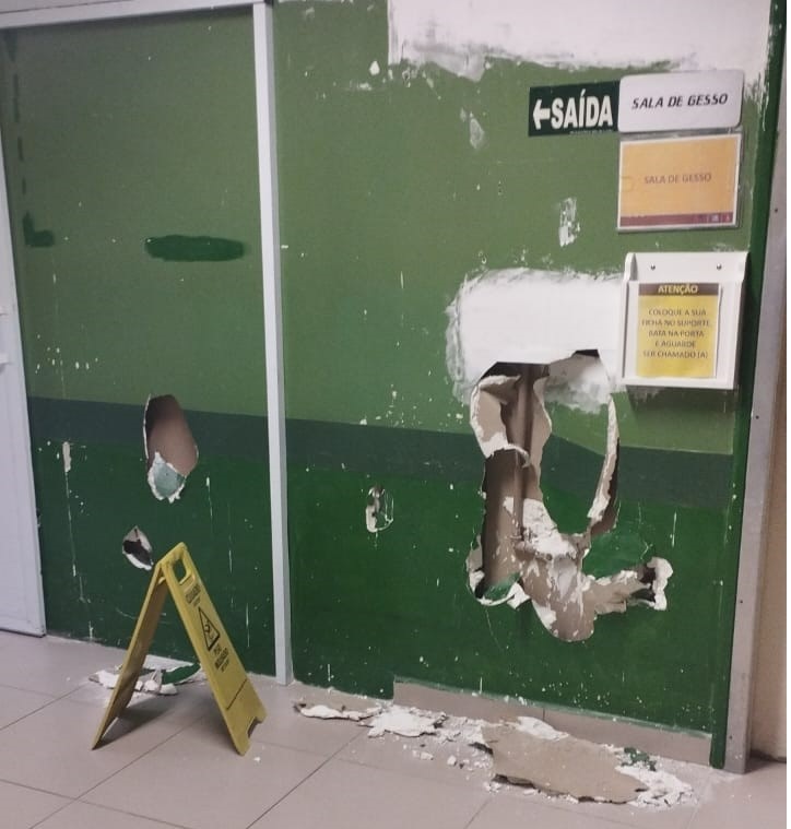 Indiciado admitiu ter chutado a parede por estar alterado, pedindo desculpas em seguida, indicou segurança do HR