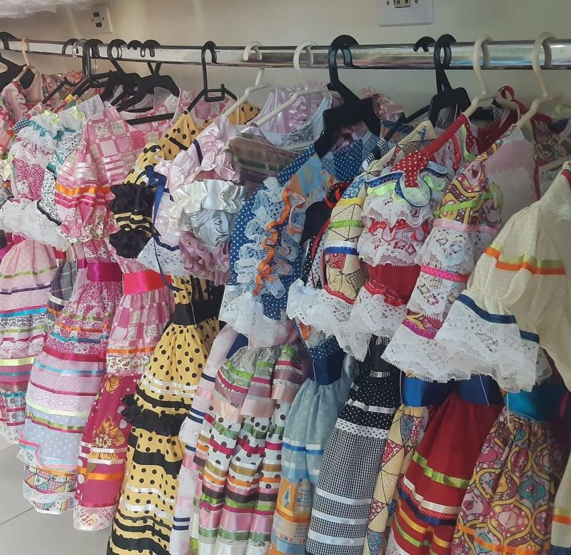 Na Camomilla vende muito mais vestidos, desde os mais simples até os mais sofisticados