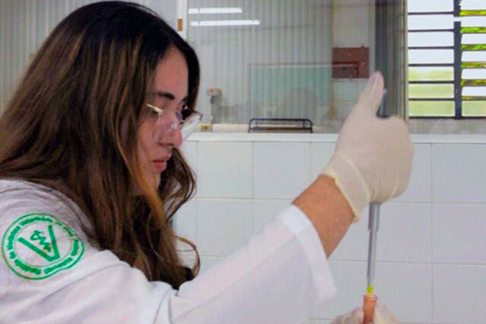 Moradora de Regente Feijó, Jéssica cursa Medicina Veterinária na Unoeste Prudente com auxílio do Fies