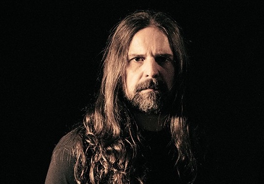 Andreas Kisser, guitarrista do Sepultura, falará amanhã sobre a presença do Brasil no rock