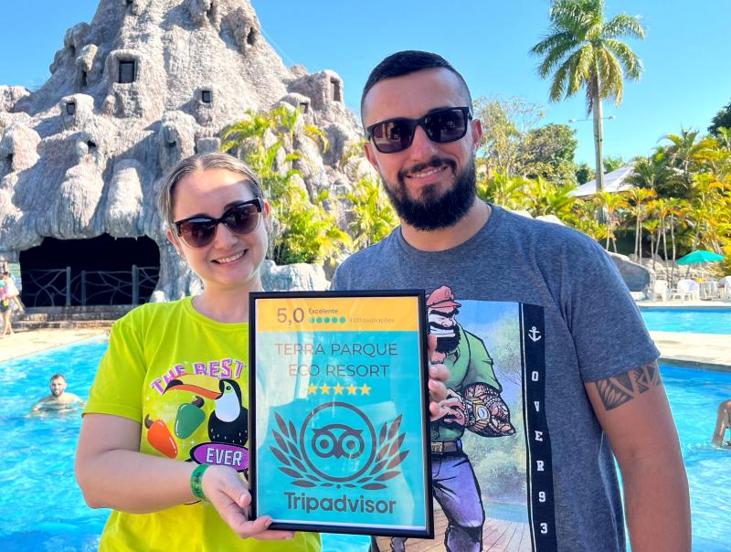 Vagner de Moraes e Vanessa Soares, hóspedes do Terra Parque que recomendaram o resort na plataforma TripAdvisor