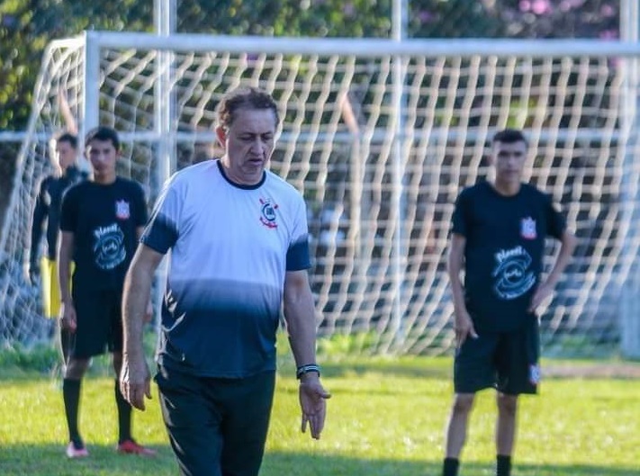 Professor Odair Carlos é o treinador do Corinthians Presidente Prudente