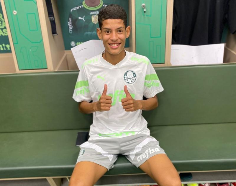 Volante Matheus Cândido é patrocinado pela Adidas