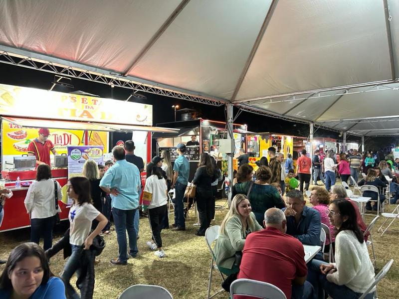 Feira conta diversas atrações, mais de 60 expositores, mais de 20 foodtruck no foodpark, área kids, além de shows musicais