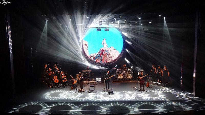 Público confere às 20h30, uma performance ao vivo da Pink Floyd Dream executando o 8º disco da banda britânica Pink Floyd