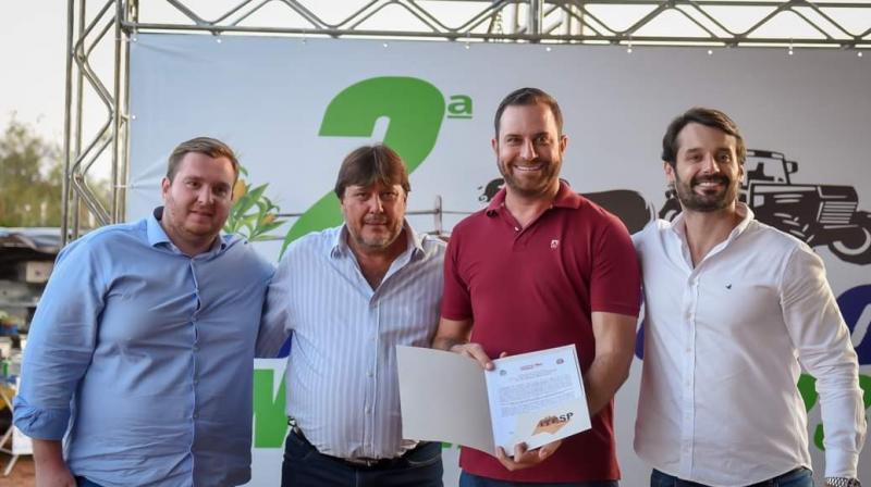 César Augusto, prefeito Adailton Menossi, José Luiz Udenal e Guilherme Piai