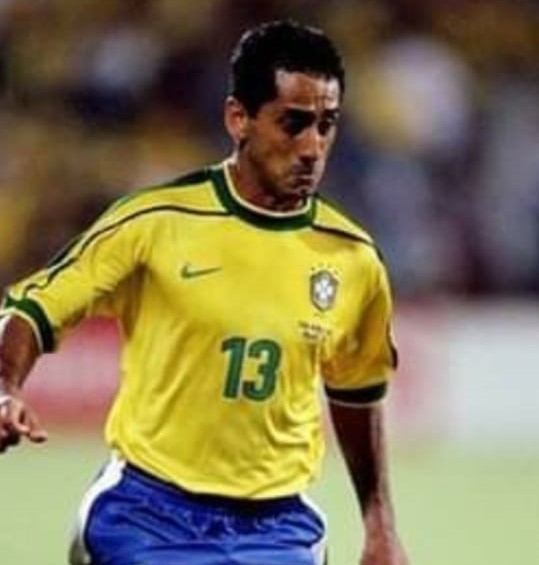 Zé Carlos, lateral direito e ex-jogador da seleção brasileira de futebol