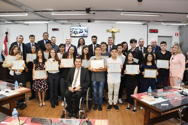 Estudantes eleitos farão parte da 1ª Legislatura Jovem da casa de leis prudentina