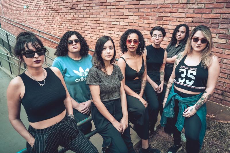 Banda é formada exclusivamente por cantoras e musicistas residentes na cidade