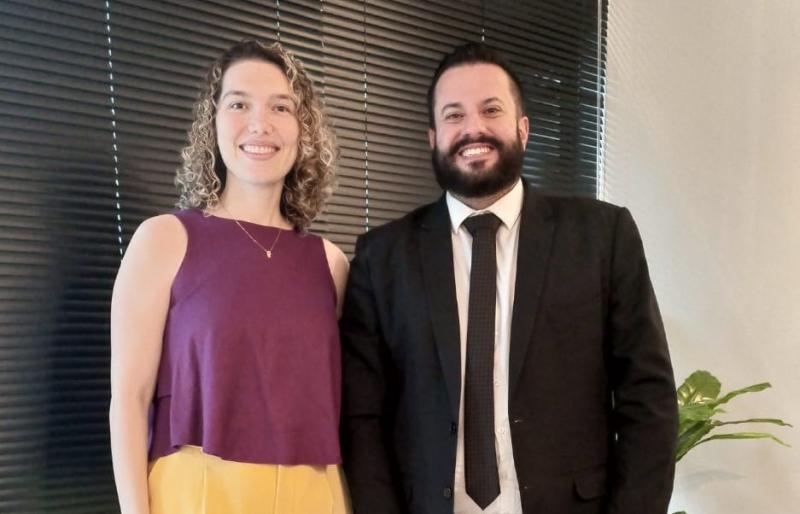 Wesley Cotini e Catarina, presidentes da OAB e Comissão de Direitos da Família e Sucessões, respectivamente