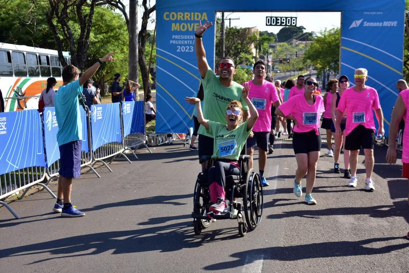 Corrida de rua é uma das práticas esportivas mais democráticas, acessíveis e inclusivas