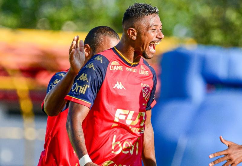 Camisa 7 foi o vice-artilheiro do Grêmio na A3 com 5 gols em 22 jogos; ele estava no Volta Redonda  