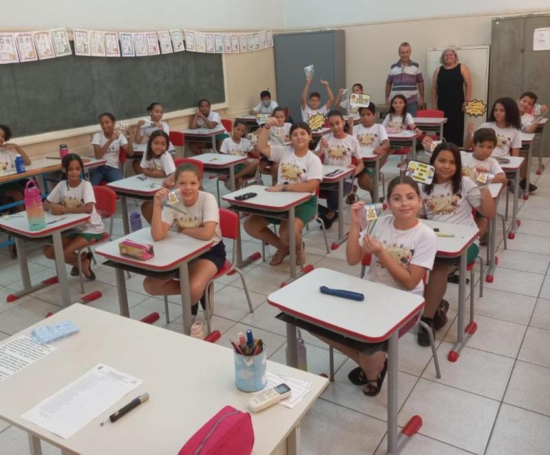 Alunos do 2º e 5º anos das Emefs de Santo Anastácio participam da prova do Saeb