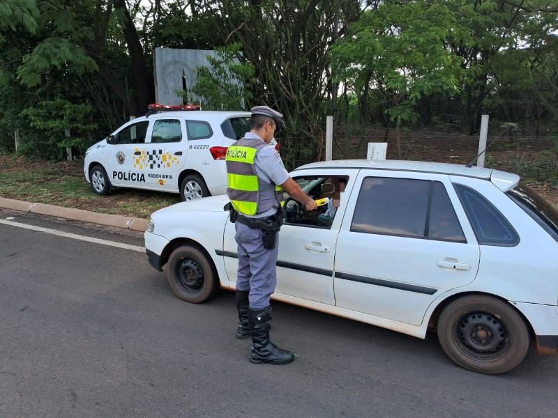Reforço do policiamento rodoviário ocorreu do início da última sexta-feira até as 23h59 desta segunda 