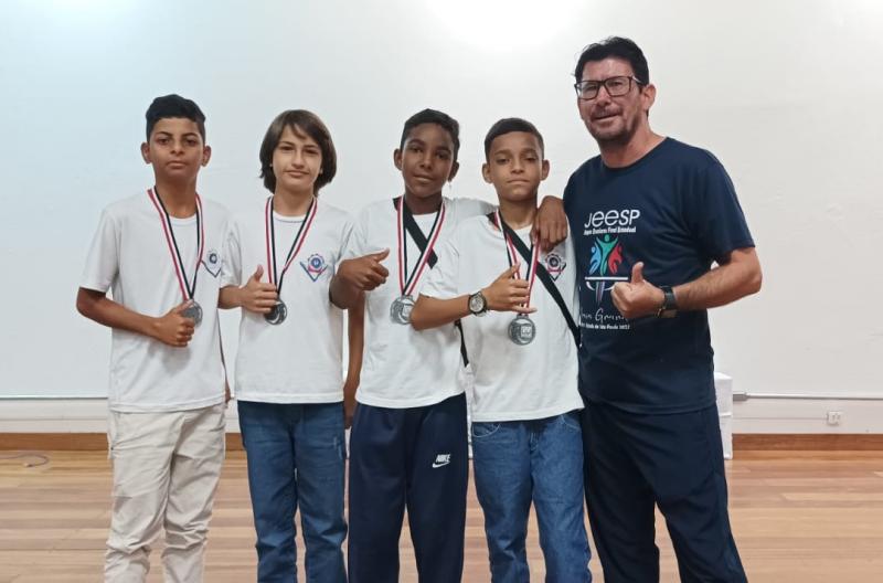 Prudentinos foram campeões com os alunos Muriel, Rafael, Ítalo e Leonardo