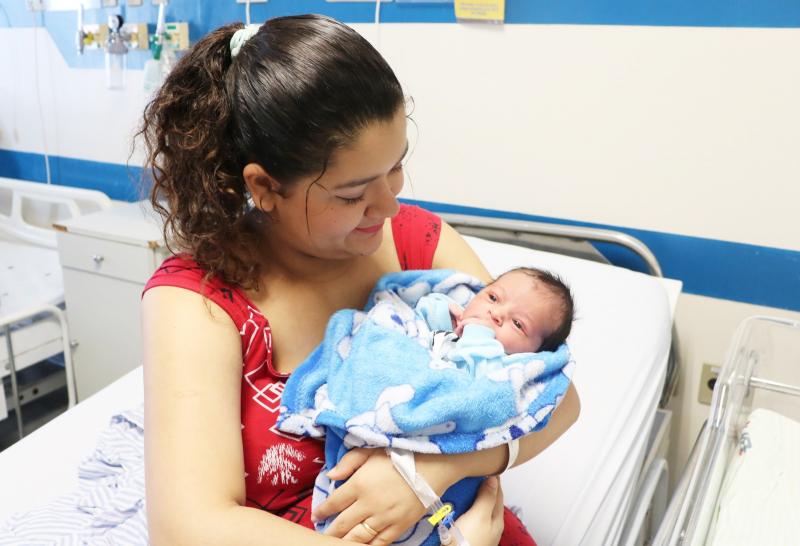 Levi Emanuel nasceu às 3h13, no Hospital Regional
