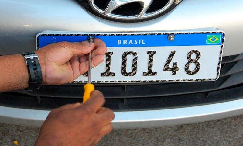 Emplacamentos de carros novos passaram de 1.199 para 1.427 nos últimos dois anos