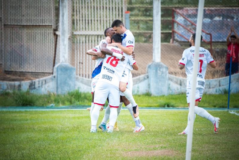 Atacante Madalena foi o autor do gol do Grêmio Prudente na vitória por 1 a 0 sobre o Penapolense no último teste antes da estreia na A3