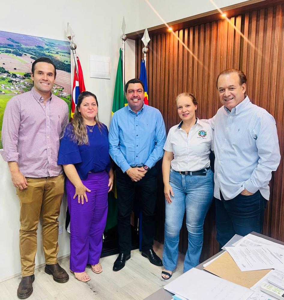 Secretário de Estado da Saúde, Eleuses Paiva, visitou Iepê na terça-feira