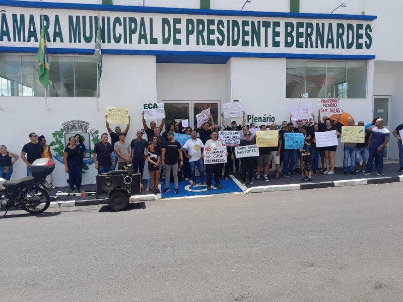 Audiência pública, no sábado, na Câmara Municipal, reuniu mais de 300 pessoas