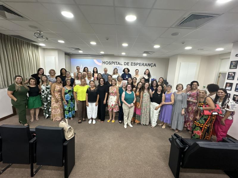 PARTICIPANTES DO EVENTO DE ABERTURA DO MÊS DA MULHER, NO HOSPITAL ESPERANÇA