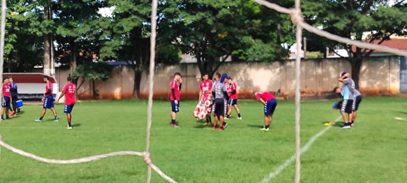 Carcará, de Luiz Carlos Martins, tem 5 jogos e 4 vitórias  