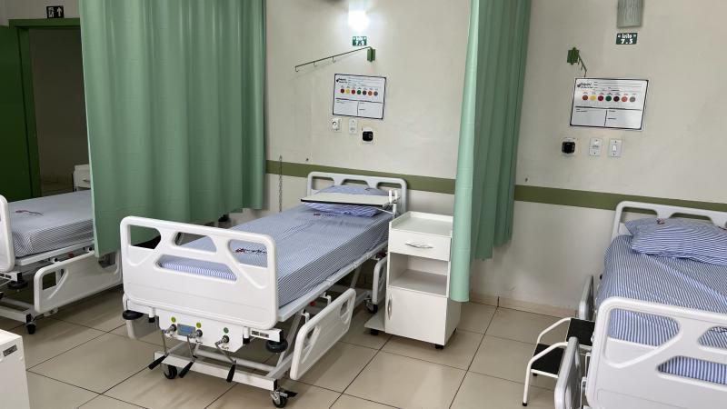 Hospital de Iepê aprimora privacidade dos pacientes com cortinas divisórias