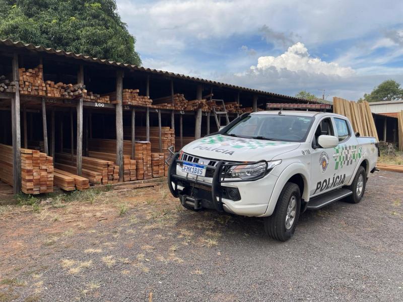 Equipes do policiamento ambiental vistoriaram empresa nos dias 5 e 9