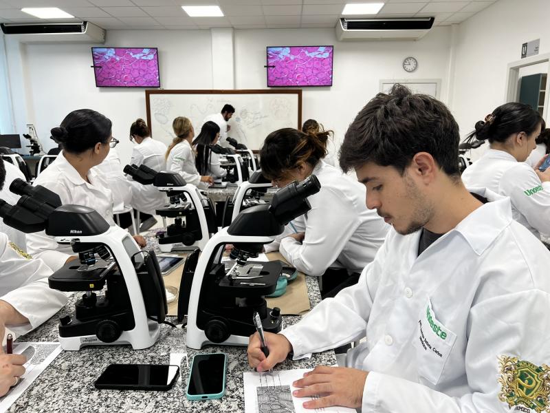 Sala Betha é um dos diferenciais dos cursos da Unoeste