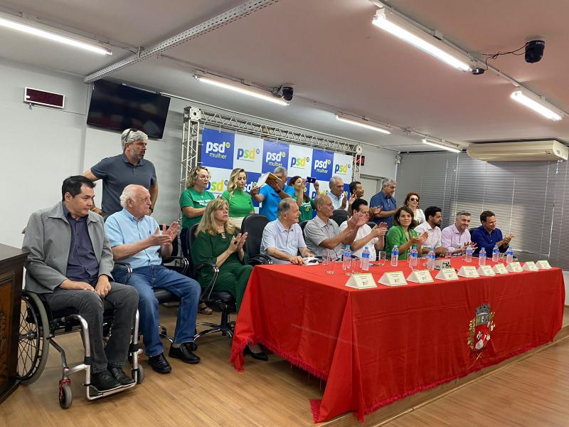 Plenário da Câmara Municipal de Presidente Prudente ficou lotado na manhã deste sábado