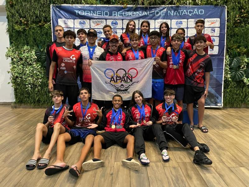 Equipe comemora a conquista de 58 medalhas em Catanduva 
