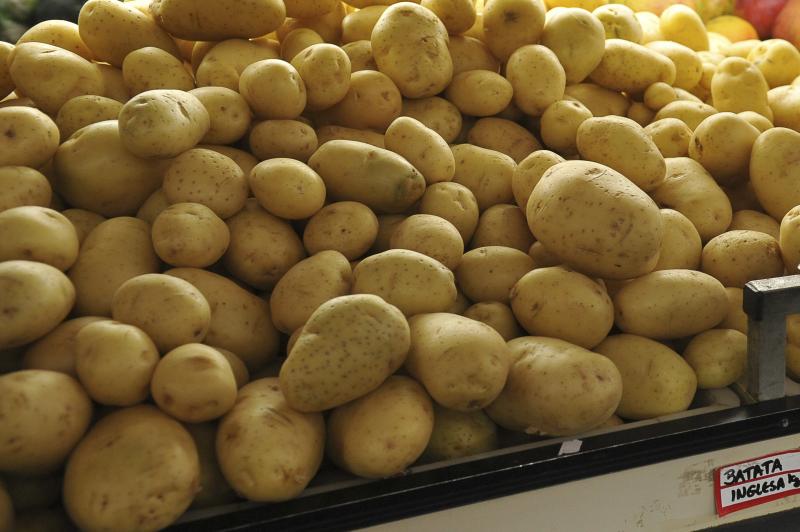 Preço médio do quilo da batata teve diminuição de 30,12% nos supermercados