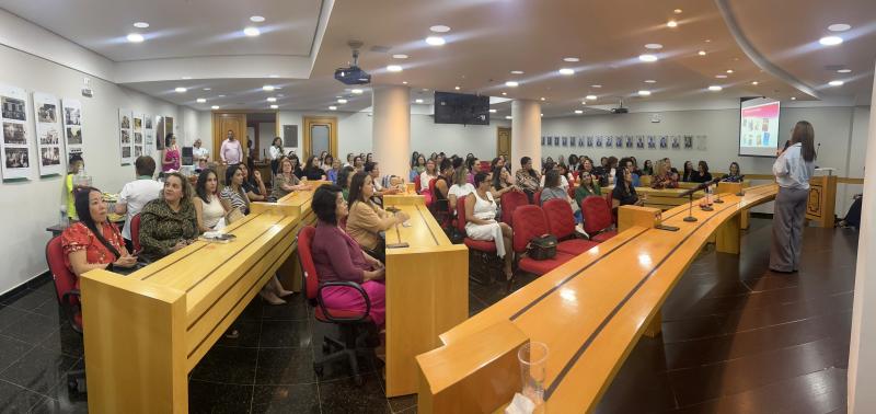 Evento reuniu 80 mulheres em Presidente Prudente