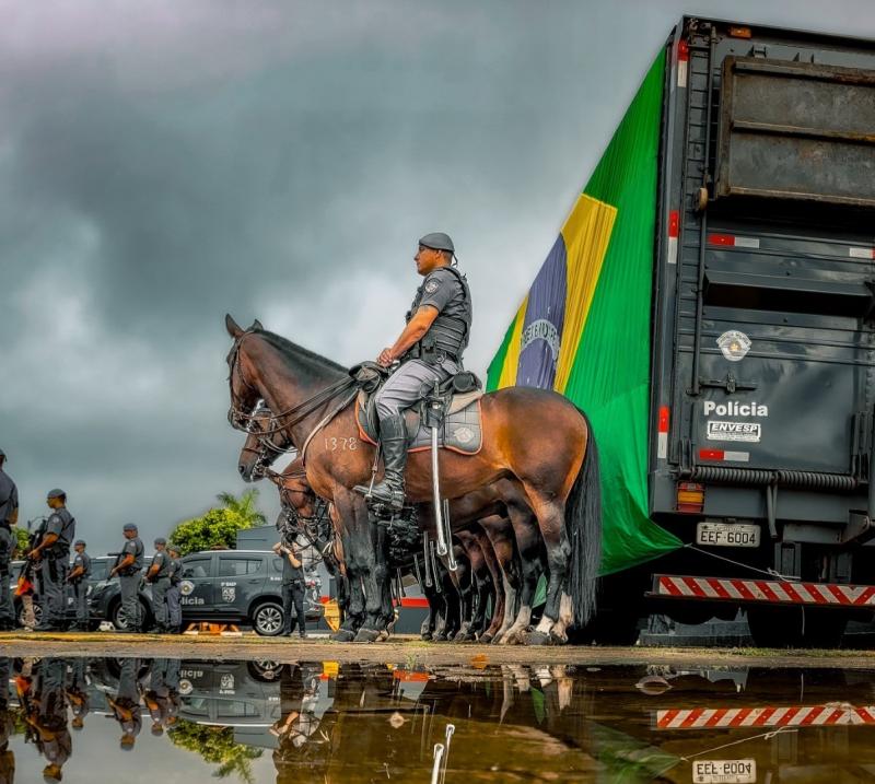 Cavalaria se desloca para outros municípios da região, reforçando policiamento em eventos
