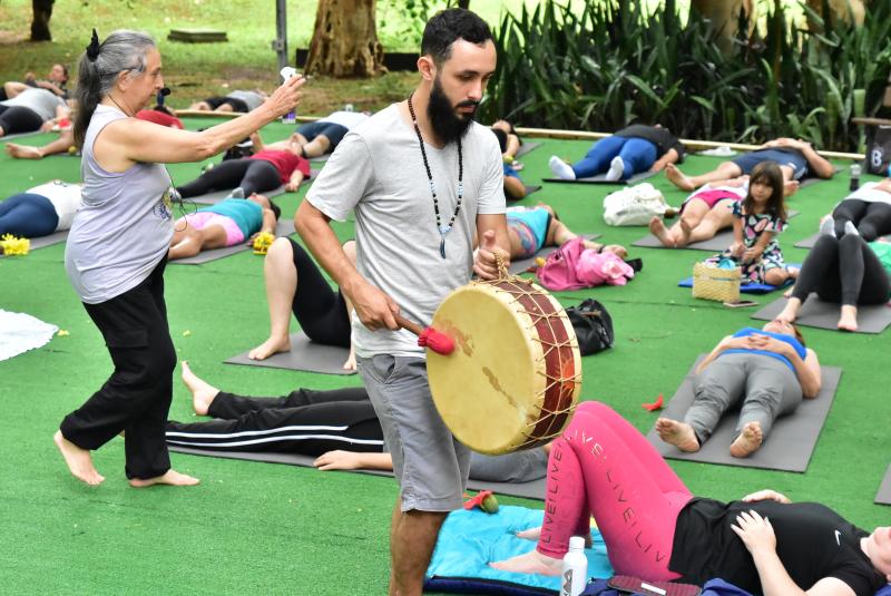 Meditação ao Som de Tambores traz uma experiência única de relaxamento e conexão com a natureza