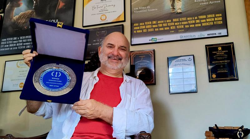 Com o filme, Vicentini Gomez ganhou 25 estatuetas e troféus, o último deles na Suécia