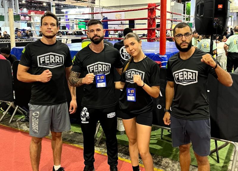 Taygor Pradella, Diego Ferri, Camila Acântara e Cedryk Augusto no Arnold Sports