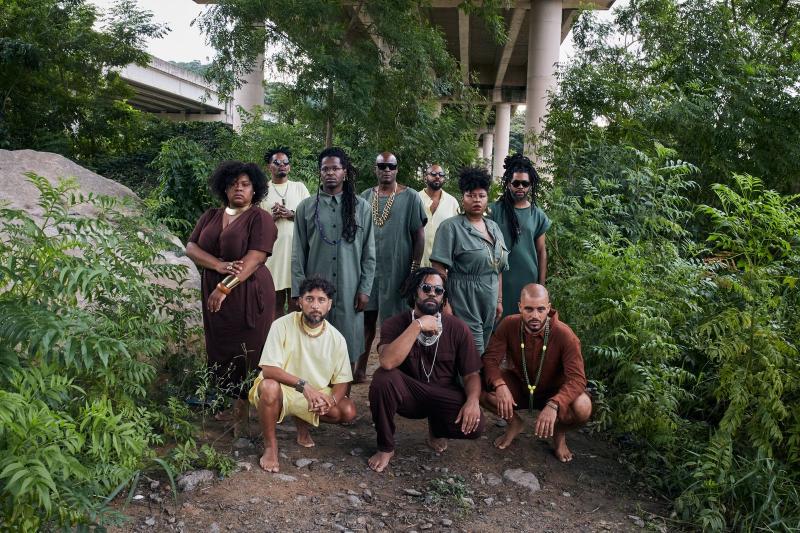 Surgindo na cidade de São Paulo, grupo está no quinto disco da carreira