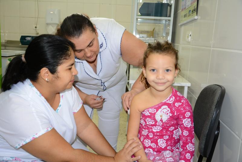 Vacina contra influenza agora está disponível para qualquer pessoa acima de 6 meses de idade