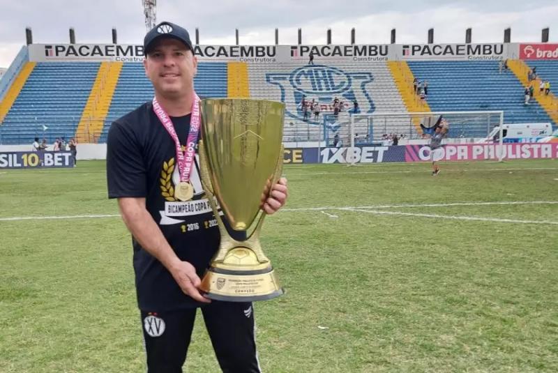 Em 2022, Cléber Gaúcho liderou o XV de Piracicaba na campanha que levou o Nhô Quim ao título da Copa Paulista daquele ano