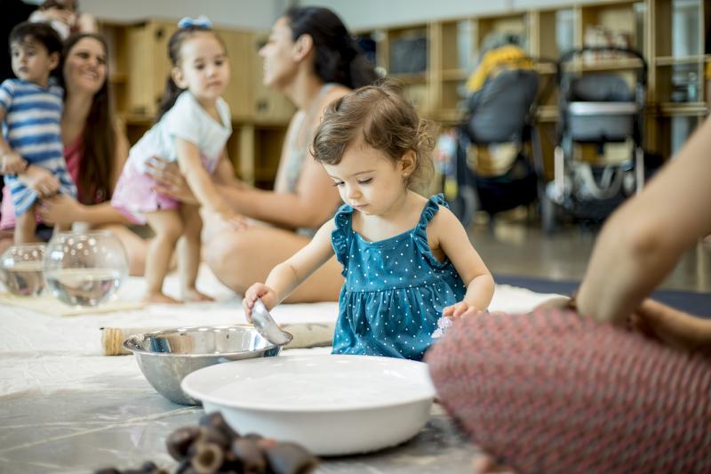 Oficina com a Cia. Menina Fulô oferece encontro em um universo sonoro das águas