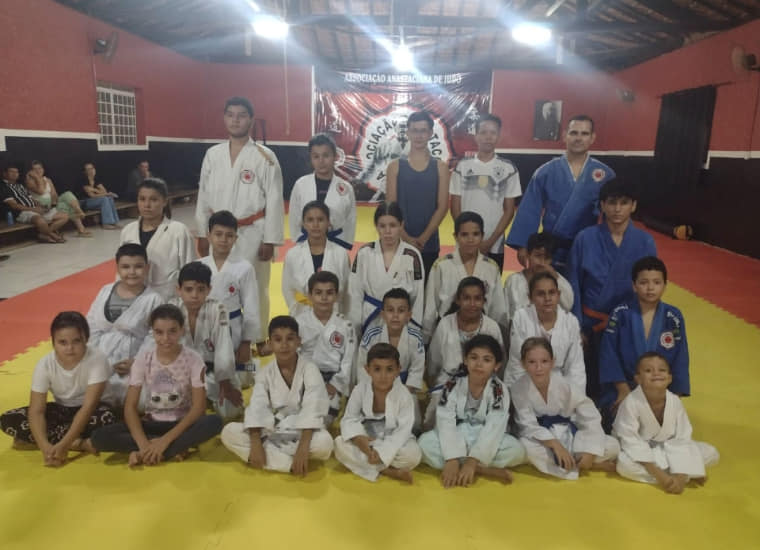 Associação Anastaciana de Judô abre inscrições para aulas gratuitas para crianças e adolescentes na faixa etária de 5 a 17 anos