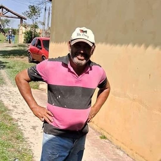 Luiz Barbosa, 57 anos, foi enterrado no Cemitério Municipal, às 17h deste domingo