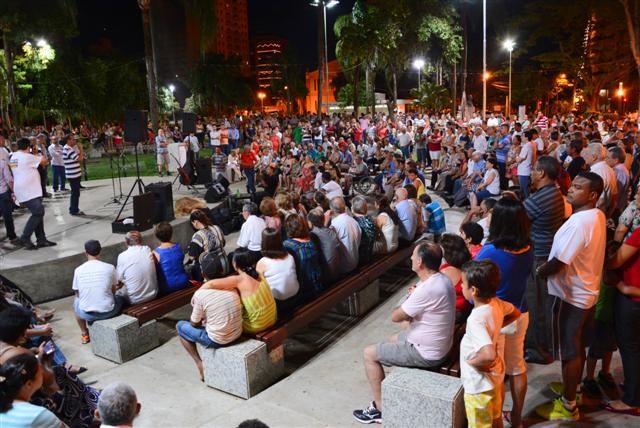 A partir deste domingo, Teatro de Arena, na Praça Nove de Julho, será palco para apresentações de artistas locais