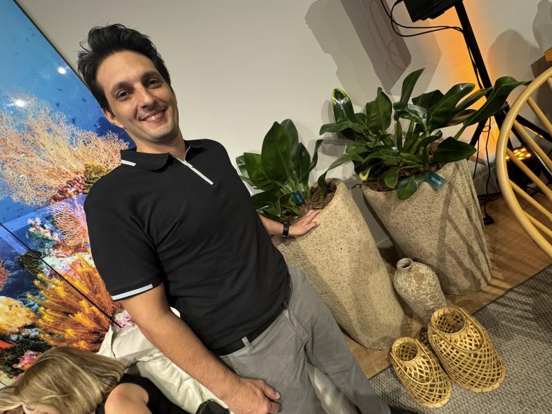 RAPHAEL VIANI, GESTOR COMERCIAL DA UNA AMBIENTES
